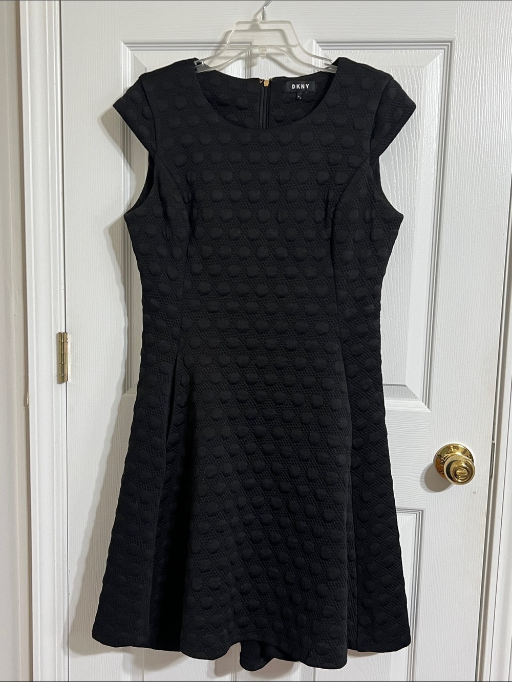 DKNY Black Textured Fit-and-Flare Cap-Sleeve Dress